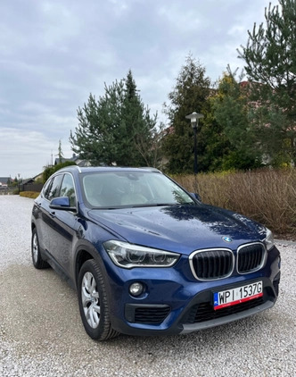 BMW X1 cena 68900 przebieg: 148900, rok produkcji 2016 z Krośniewice małe 277